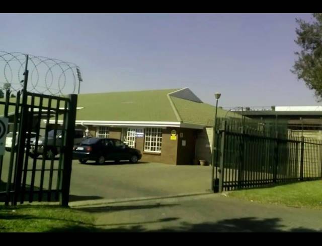 M² BUILDING FOR SALE IN VANDERBIJLPARK CE 6
